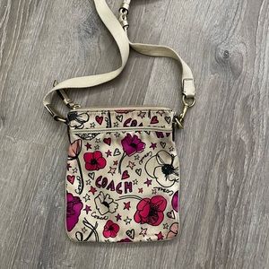 Coach messenger/crossbody bag